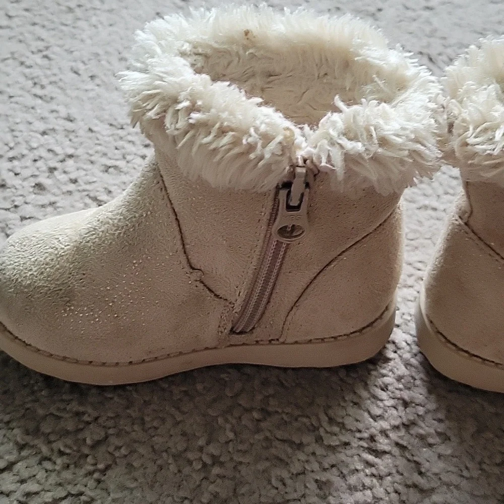 Cat & Jack Toddler Girl's Boots - Picture 6 of 9